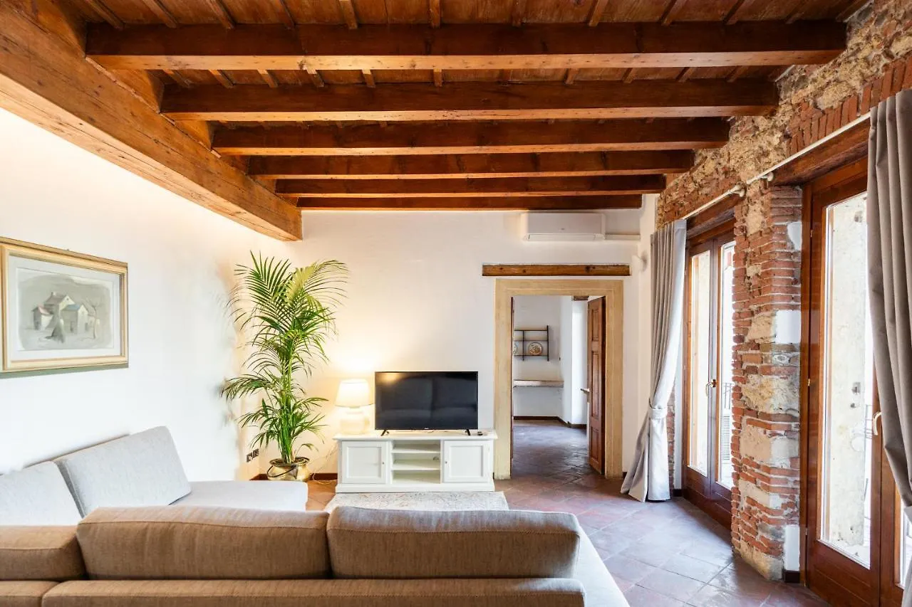 Domus Verona - Residenza Merici 0*,  Italy
