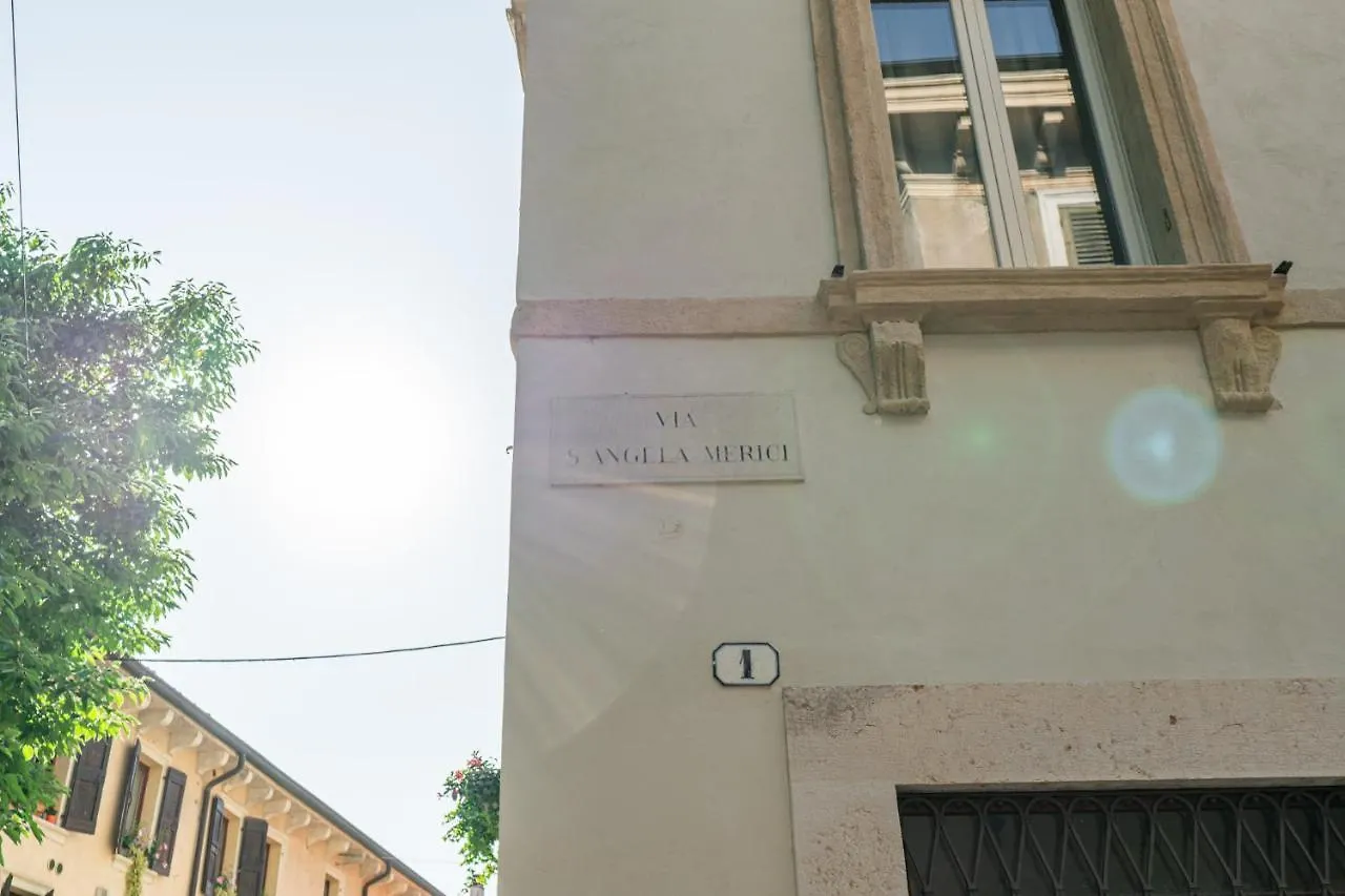 Domus Verona - Residenza Merici 0*,  Italy