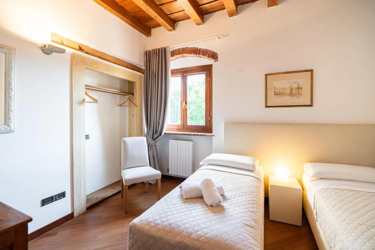 Domus Verona - Residenza Merici Apartment